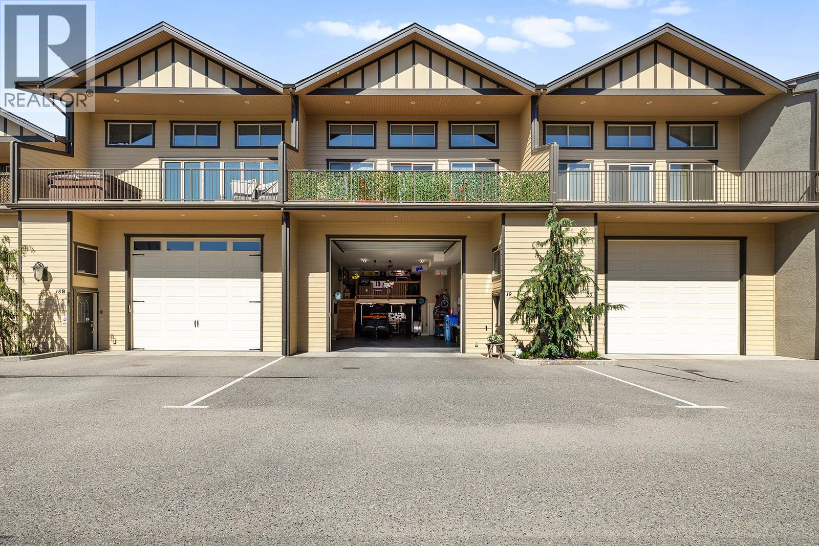 3359 Cougar Road Unit# 19