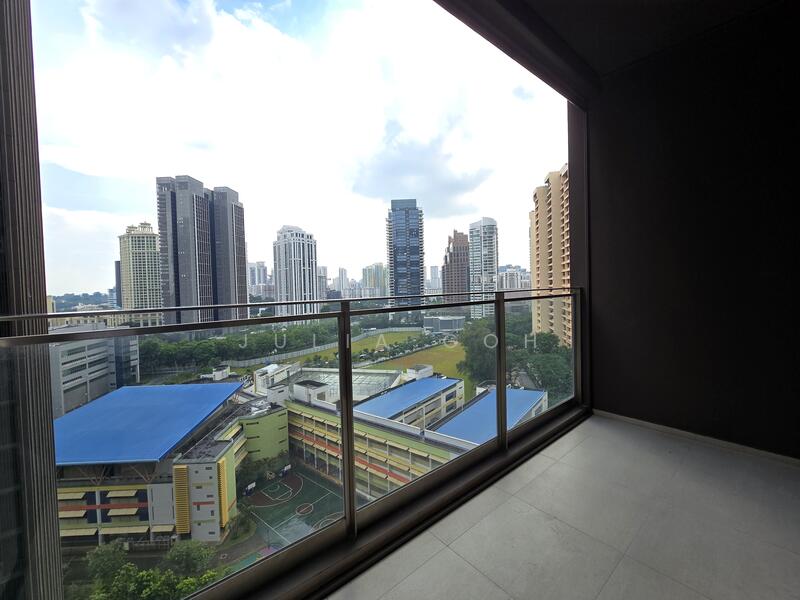 8 River Valley Close photo 3