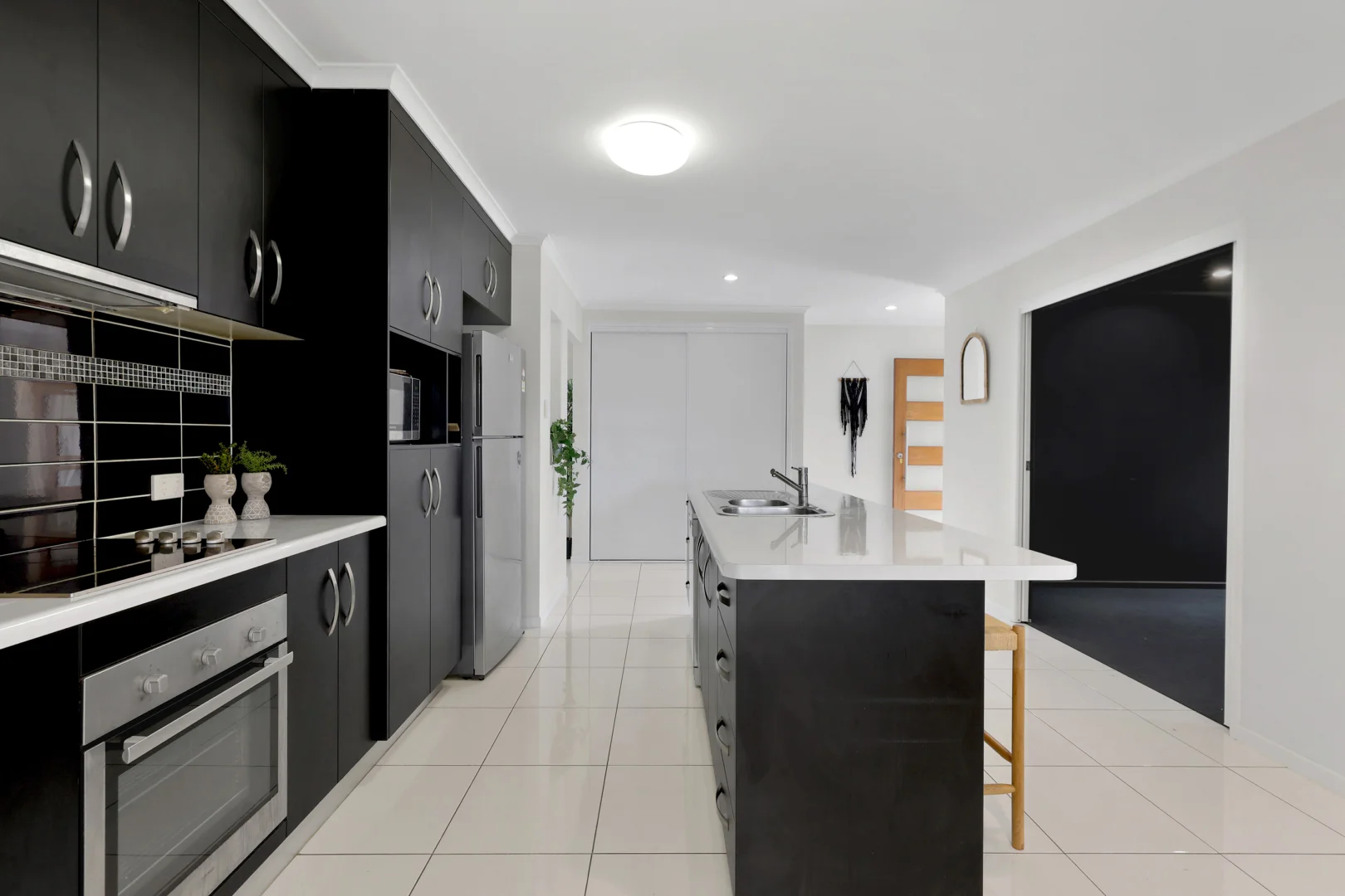 Additional image 3 of 1 Dorset Street, Ooralea QLD 4740