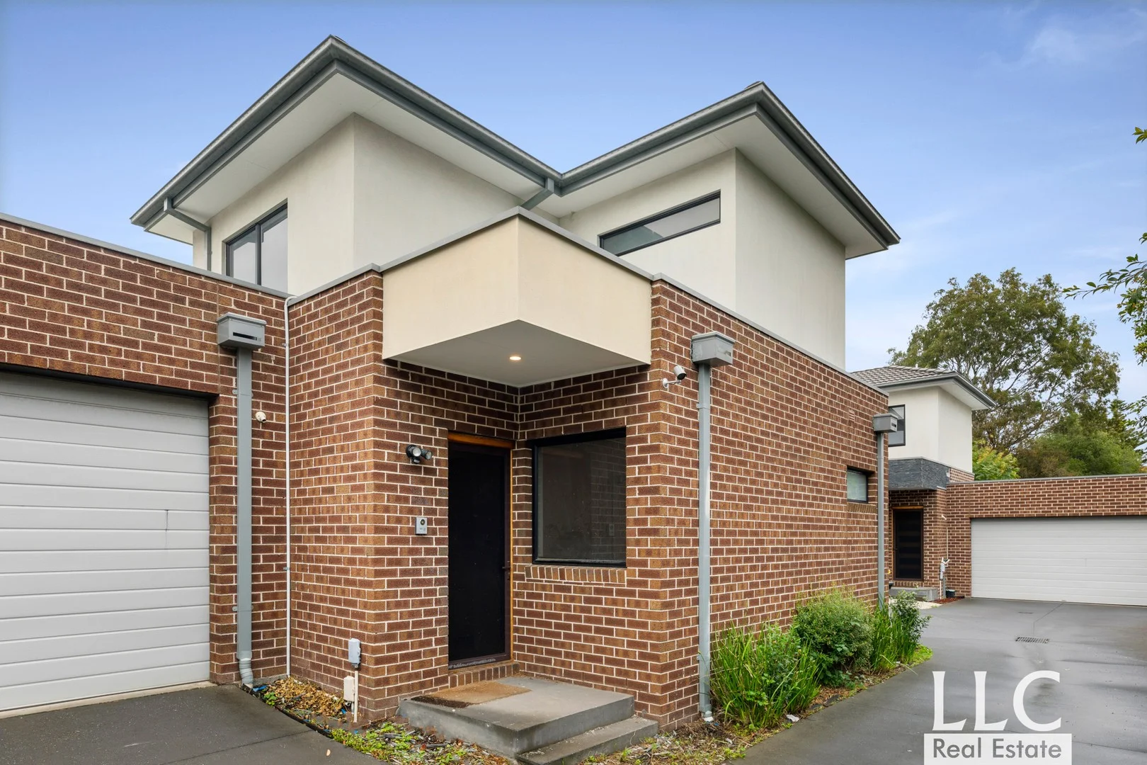 Additional image 2 of 2/132 Highbury Road, Burwood VIC 3125