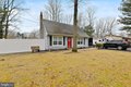 19 N Central Ave, Sicklerville, NJ, 08081