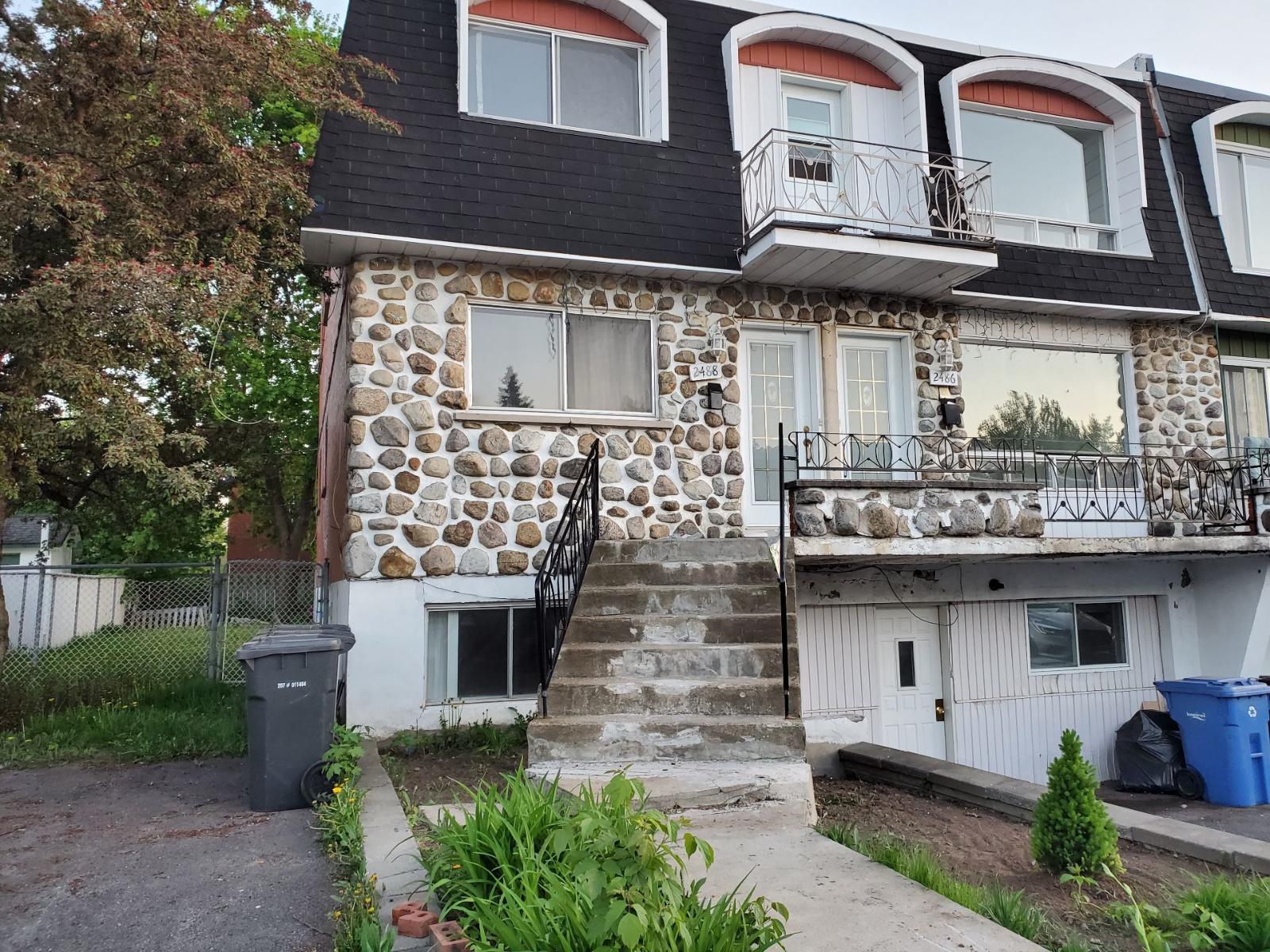 2486 Rue Vimont