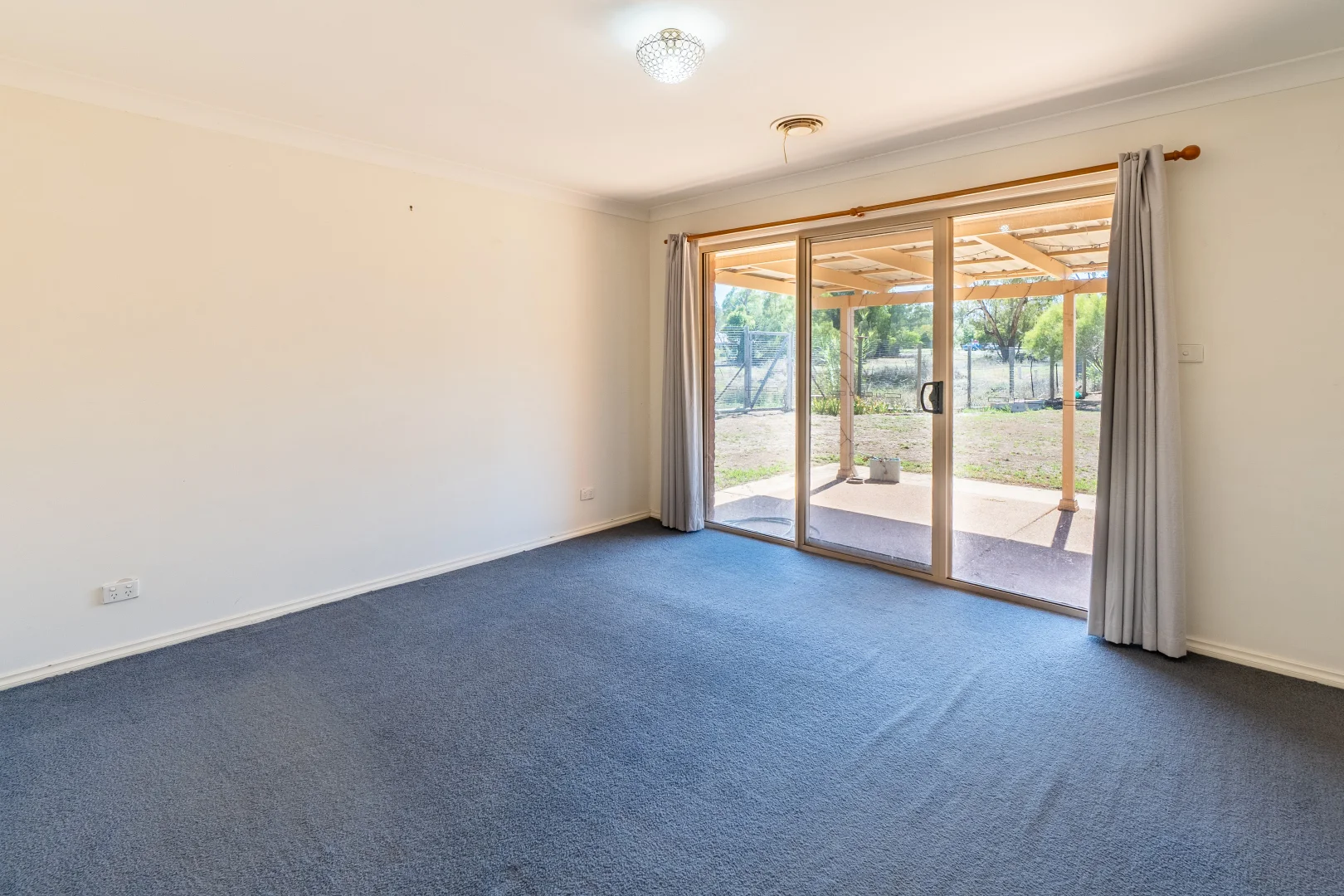 Additional image 10 of 49-51 Mimosa Street, Coolamon NSW 2701