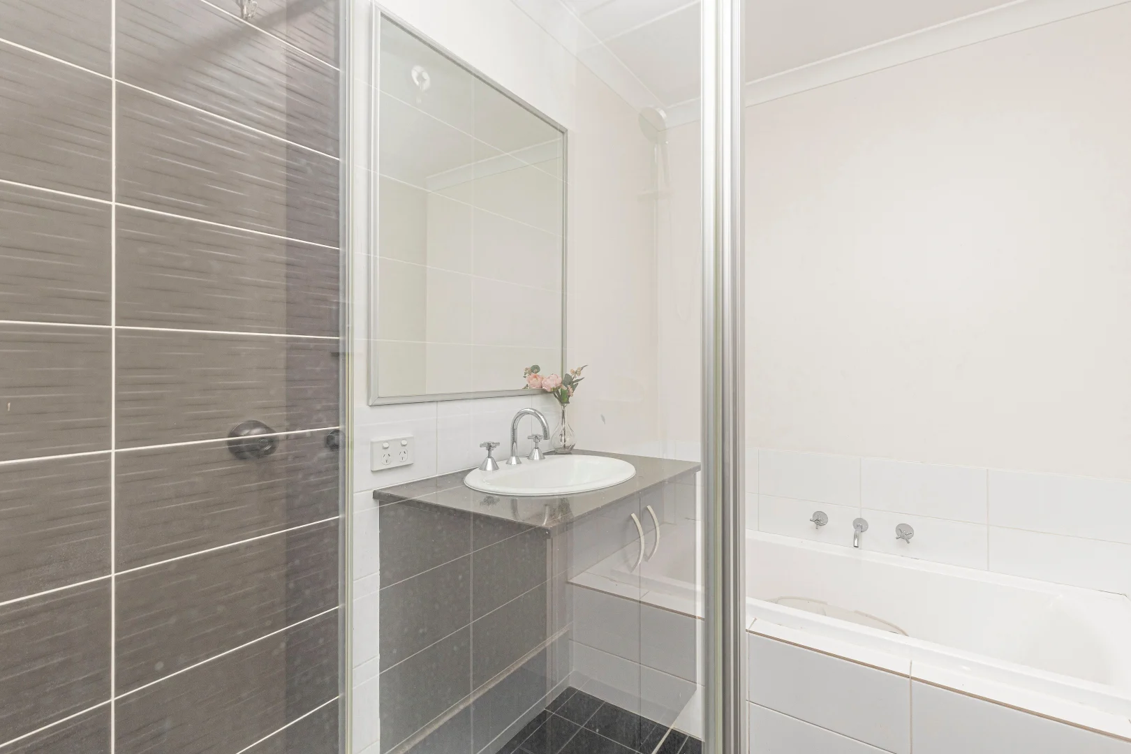 Additional image 15 of 64 Lakefield Drive, Brabham WA 6055
