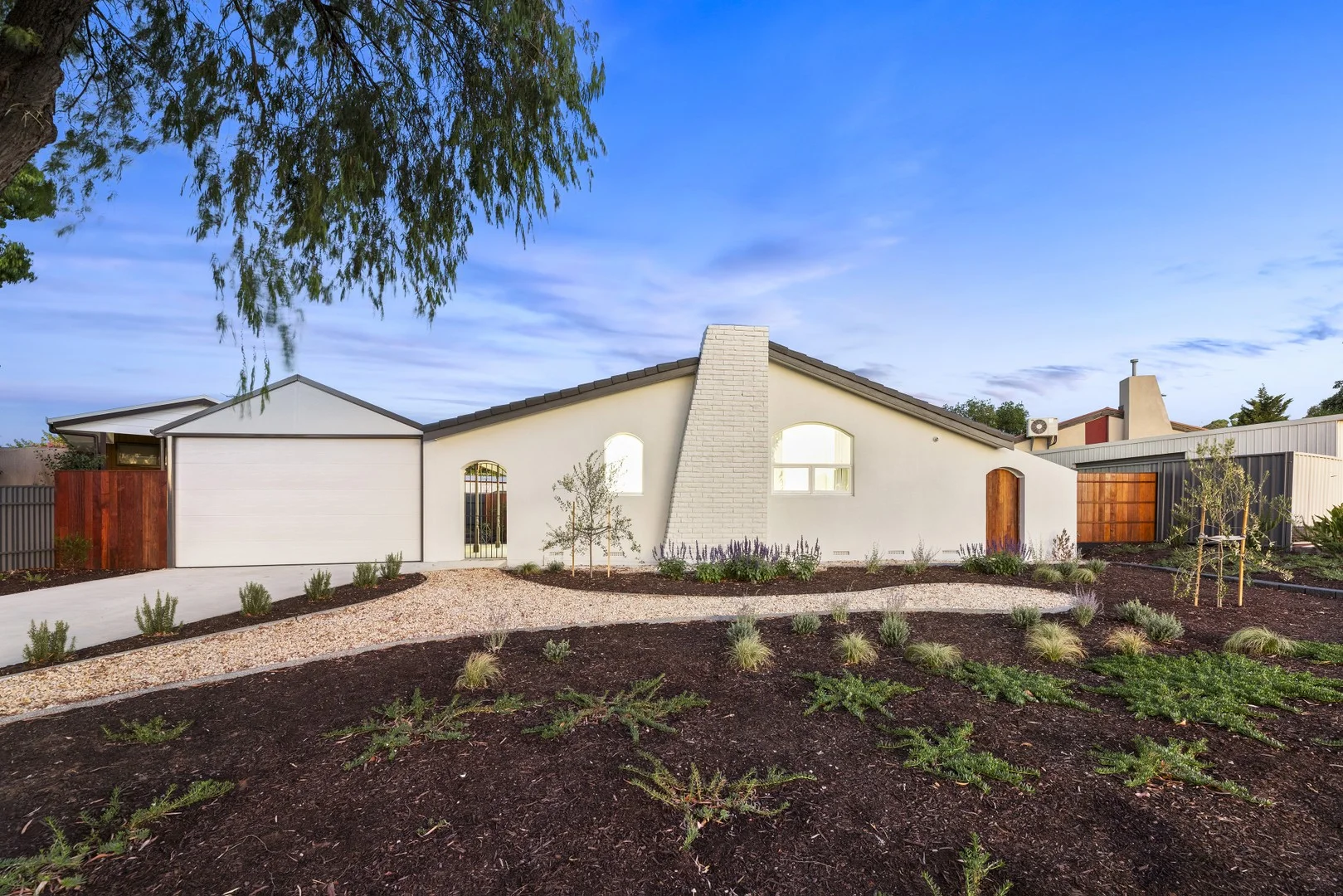 13 De Sassenay Crescent, Modbury Heights SA 5092