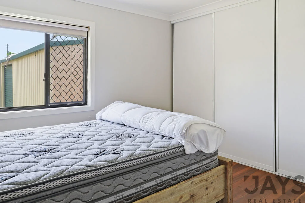 19 Beta Street, Mount Isa QLD 4825 photo 4