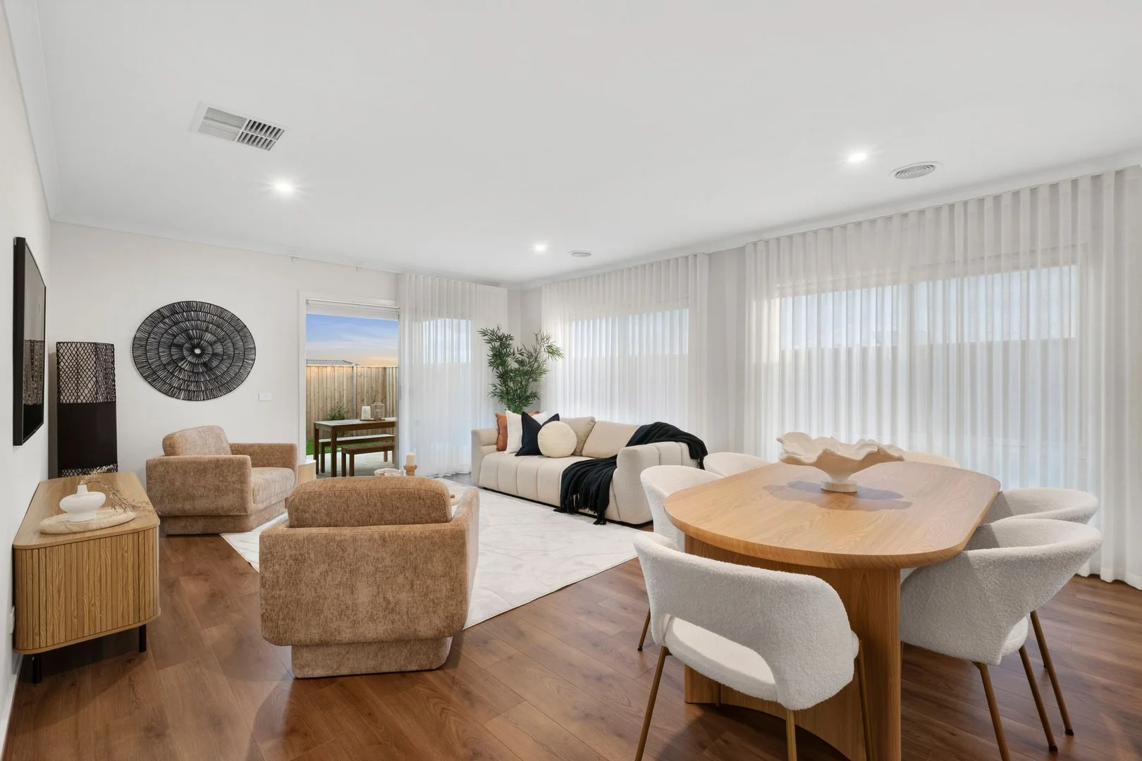 8 Flow Way, Armstrong Creek VIC 3217