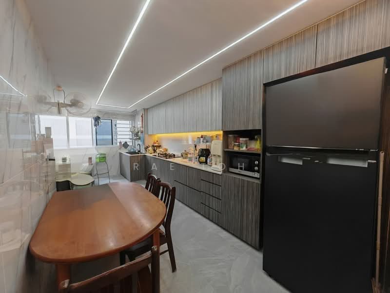 601 Hougang Avenue 4 photo 3