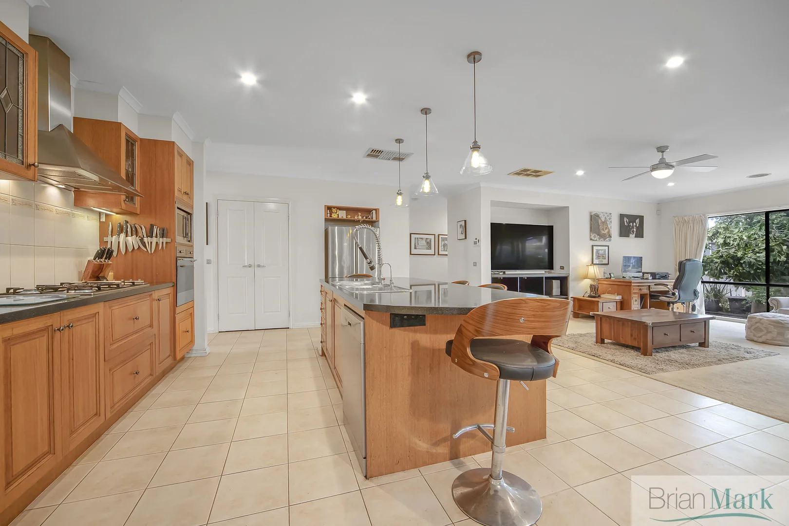 47 Baden Powell Drive, Tarneit VIC 3029 photo 3