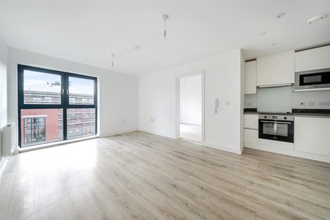 Apt 69, Dawin House, Sylvester Close, Derby DE1