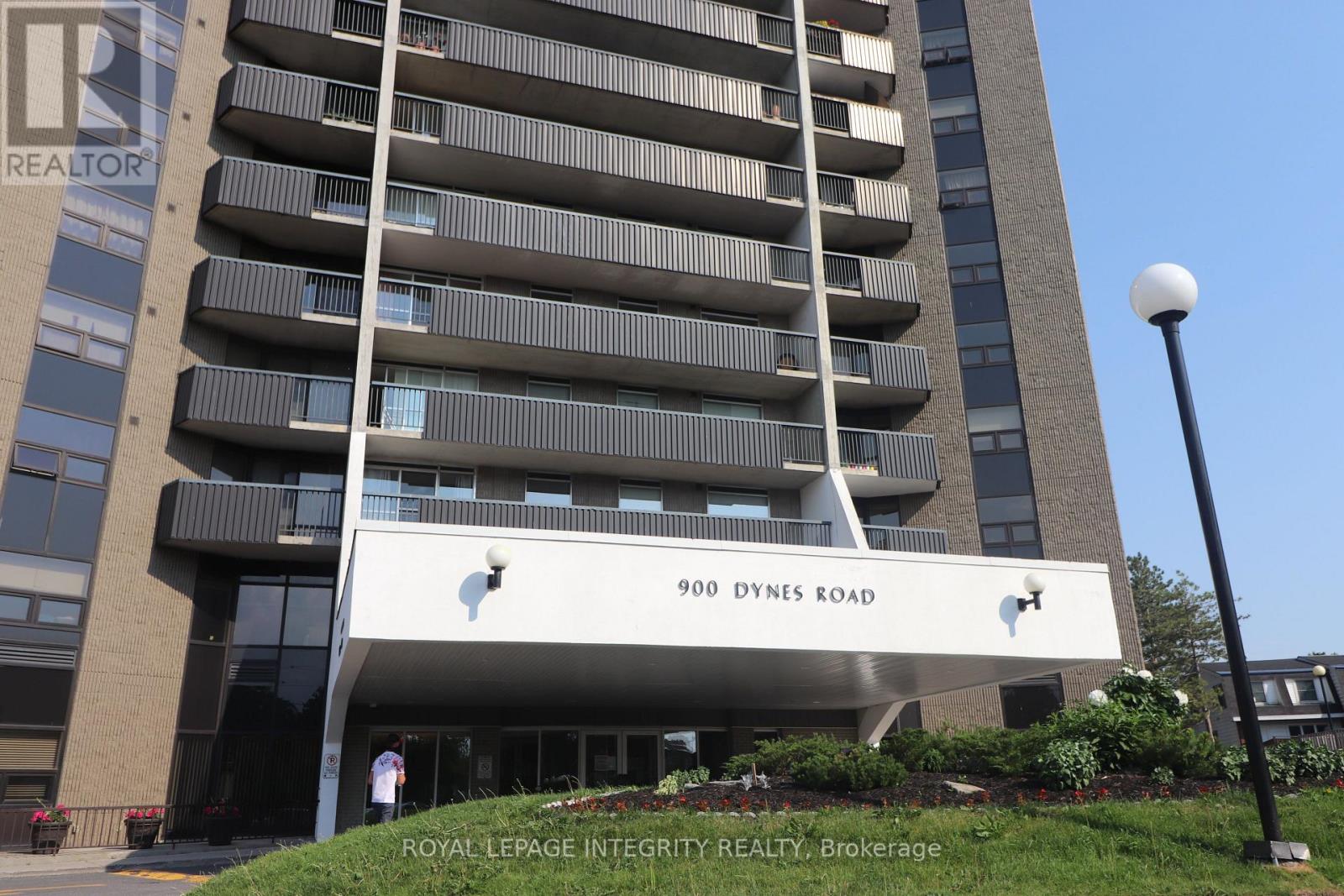 2505 - 900 DYNES ROAD N