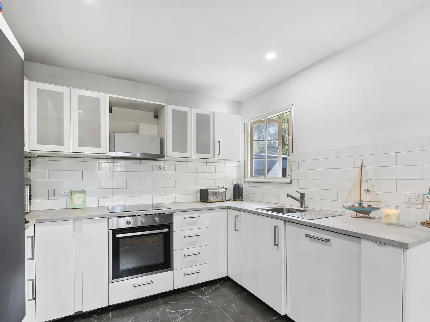 Additional image 5 of 19 Patrick Street, Beachmere QLD 4510