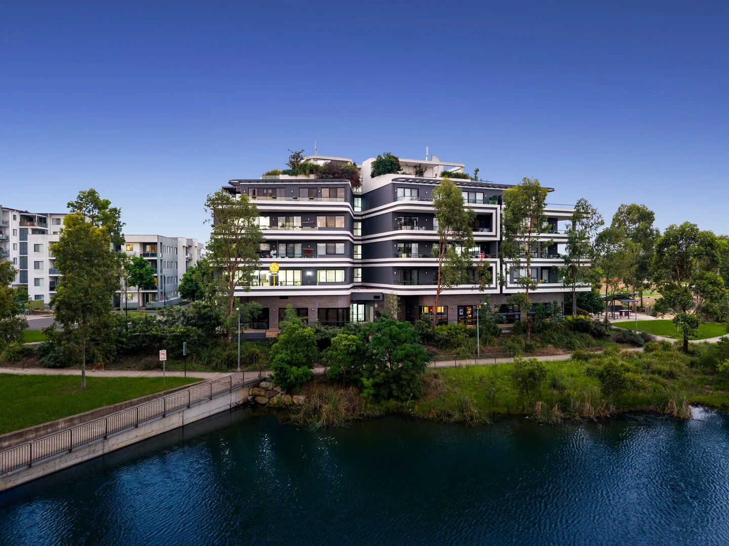 106/1 Caribbean Promenade, Jordan Springs NSW 2747