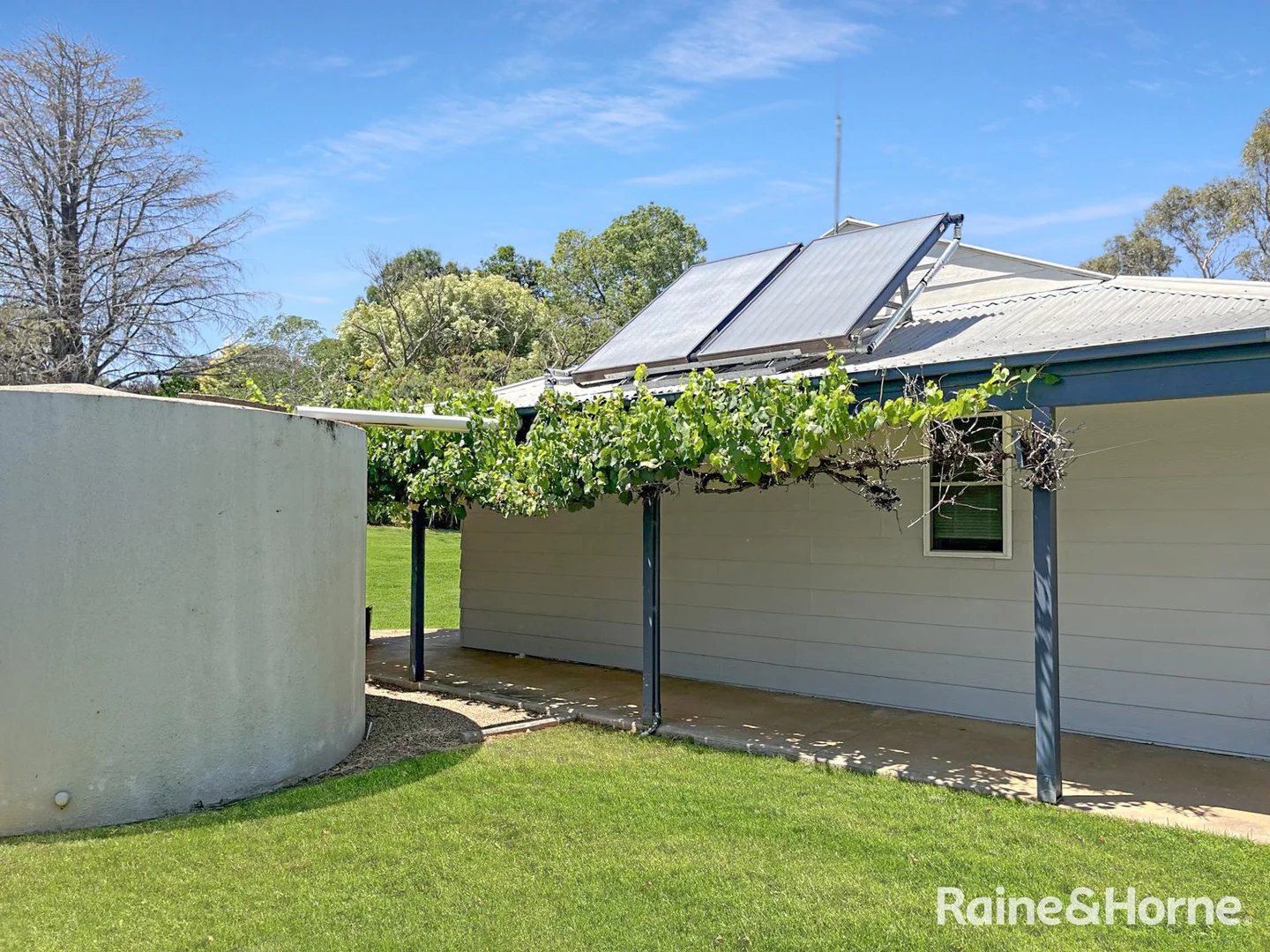 Additional image 3 of 210 Belmore Rd, Young NSW 2594