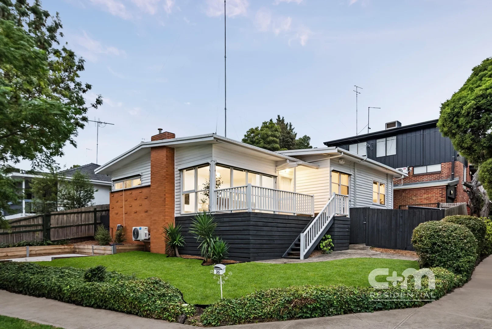 16 Burgundy Street, Pascoe Vale VIC 3044