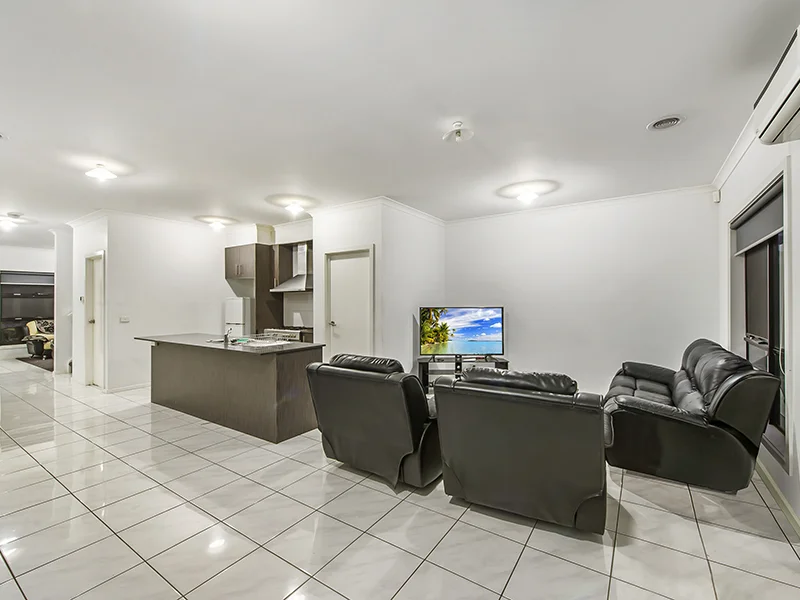 44 Chlorinda Road, Tarneit VIC 3029 photo 3