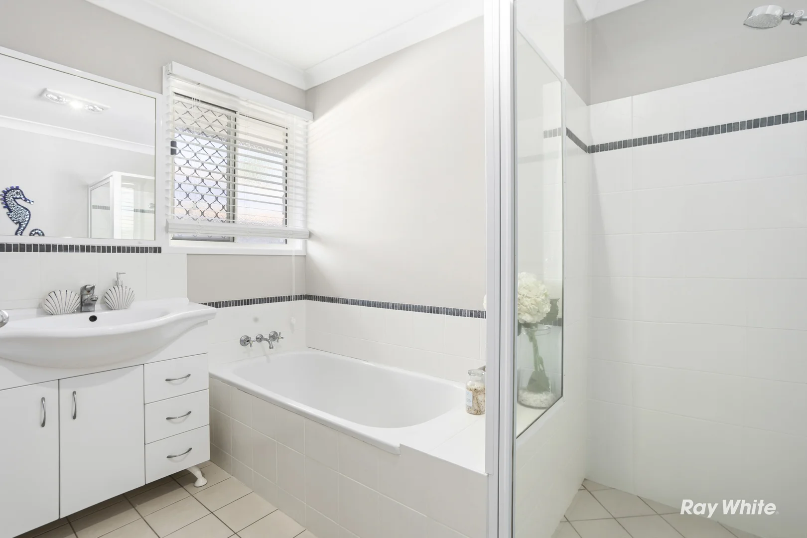 Additional image 17 of 61 Bottlebrush Drive, Lammermoor QLD 4703