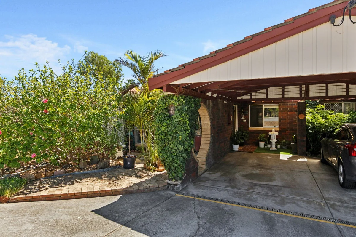 10/2 Kathleen Street, Yokine WA 6060