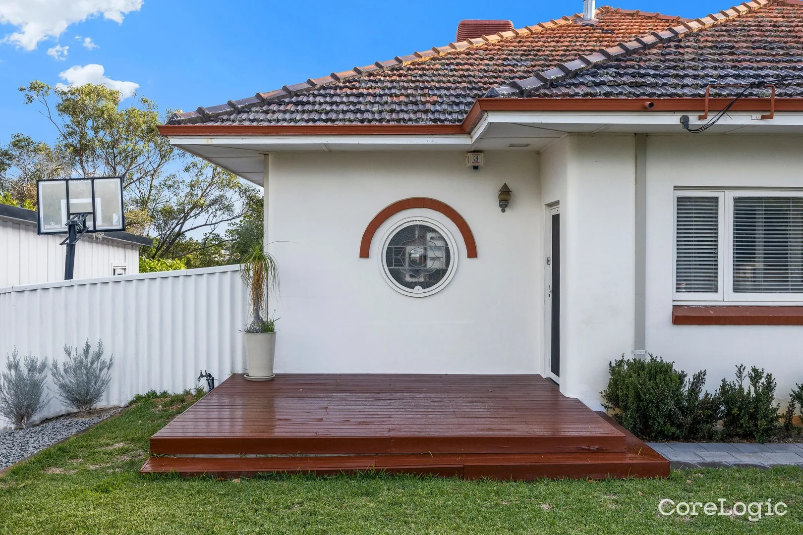 9-11 Foyle Rd, Bayswater WA 6053