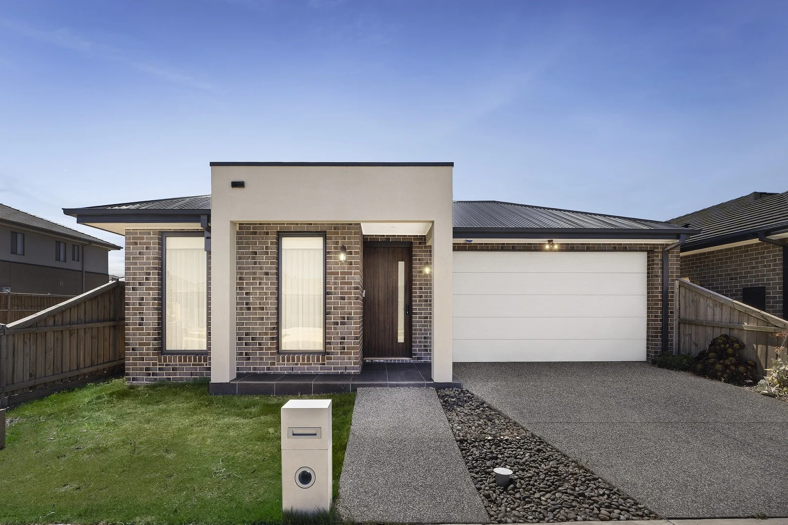 17 Macara Street, Sunbury VIC 3429