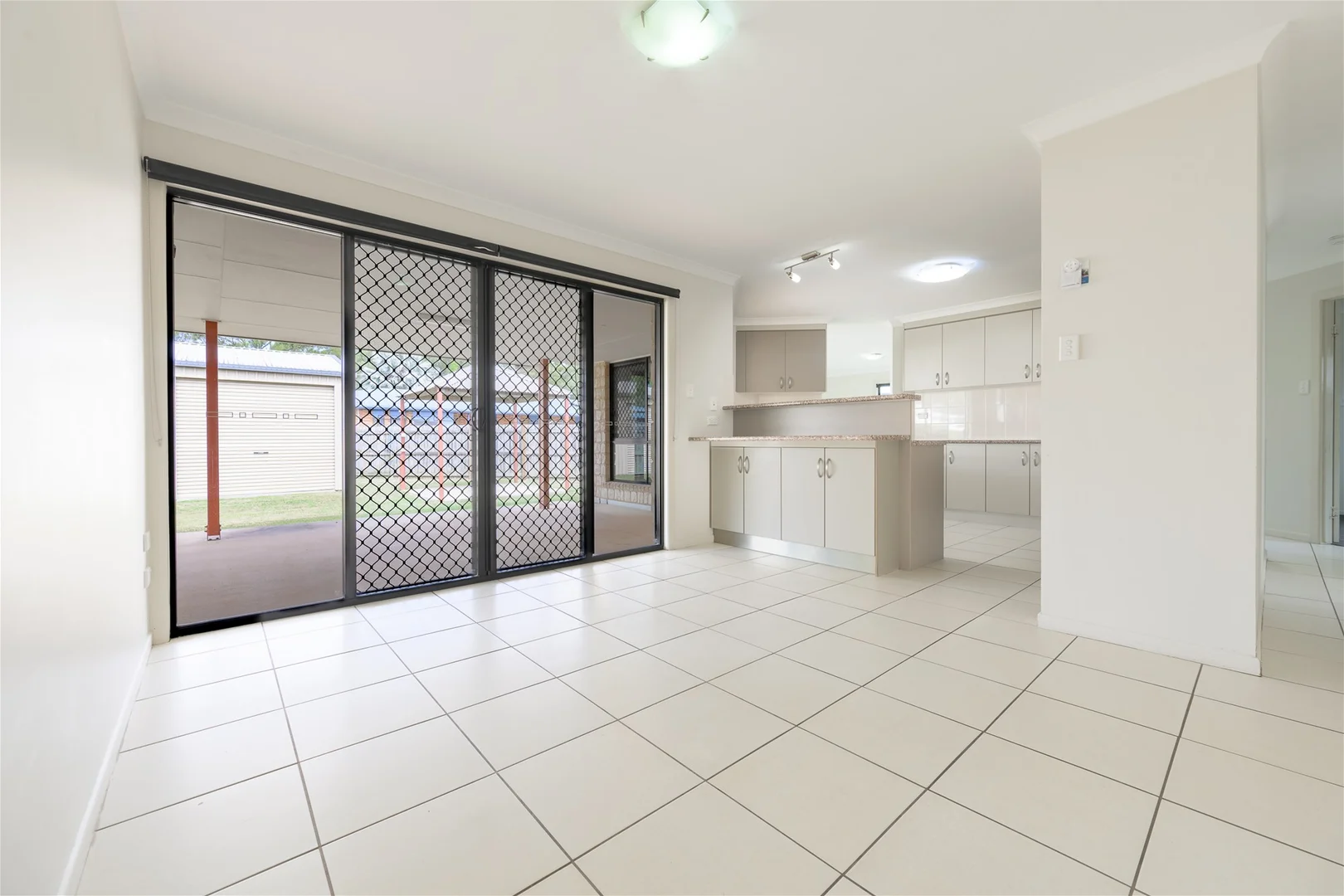 Additional image 5 of 11 Jooloo Court, Kin Kora QLD 4680