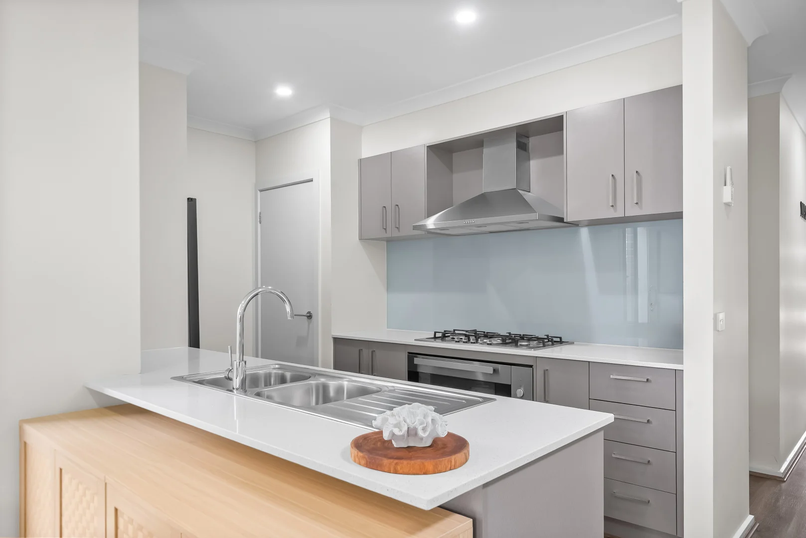 Additional image 4 of 16 Wattleseed Drive, Fraser Rise VIC 3336
