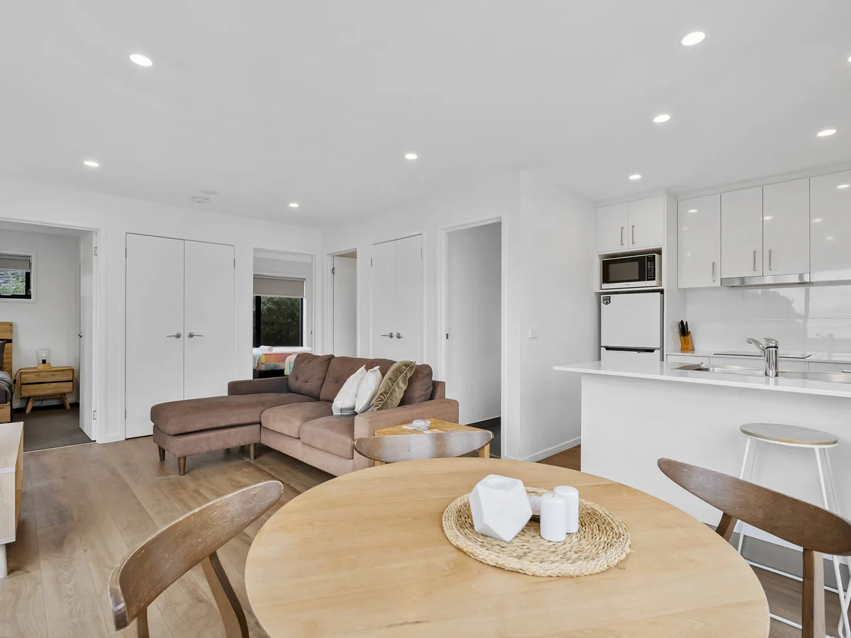 Additional image 5 of 245 Roslyn Avenue, Blackmans Bay TAS 7052