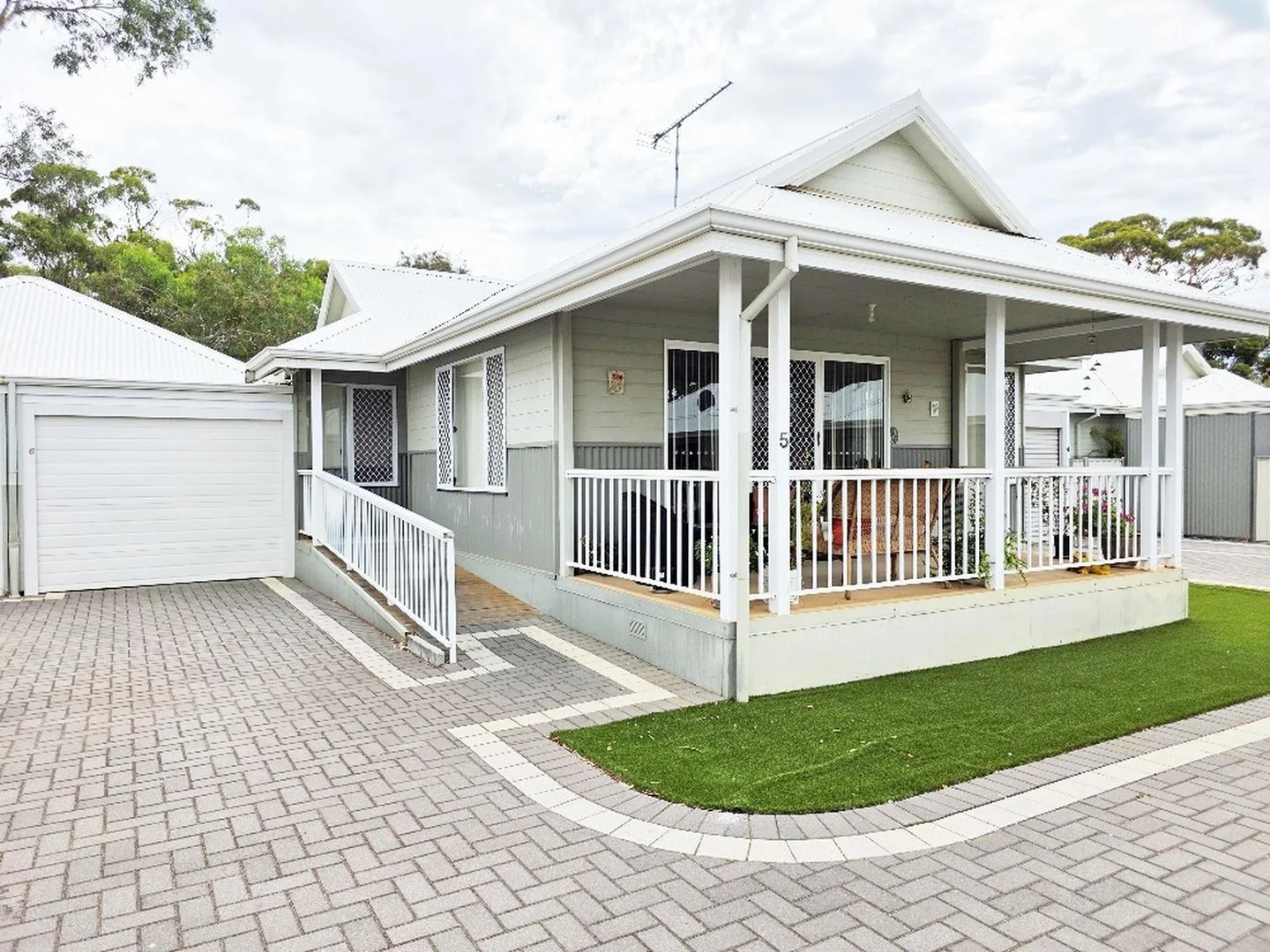 56 (U5) LEFROY Street, Moora WA 6510