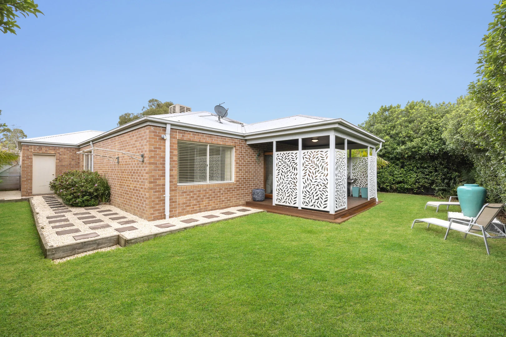 Additional image 18 of 10 Lumina Avenue, Cranbourne North VIC 3977