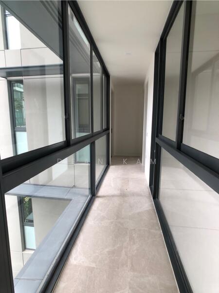 11 Kim Tian Road