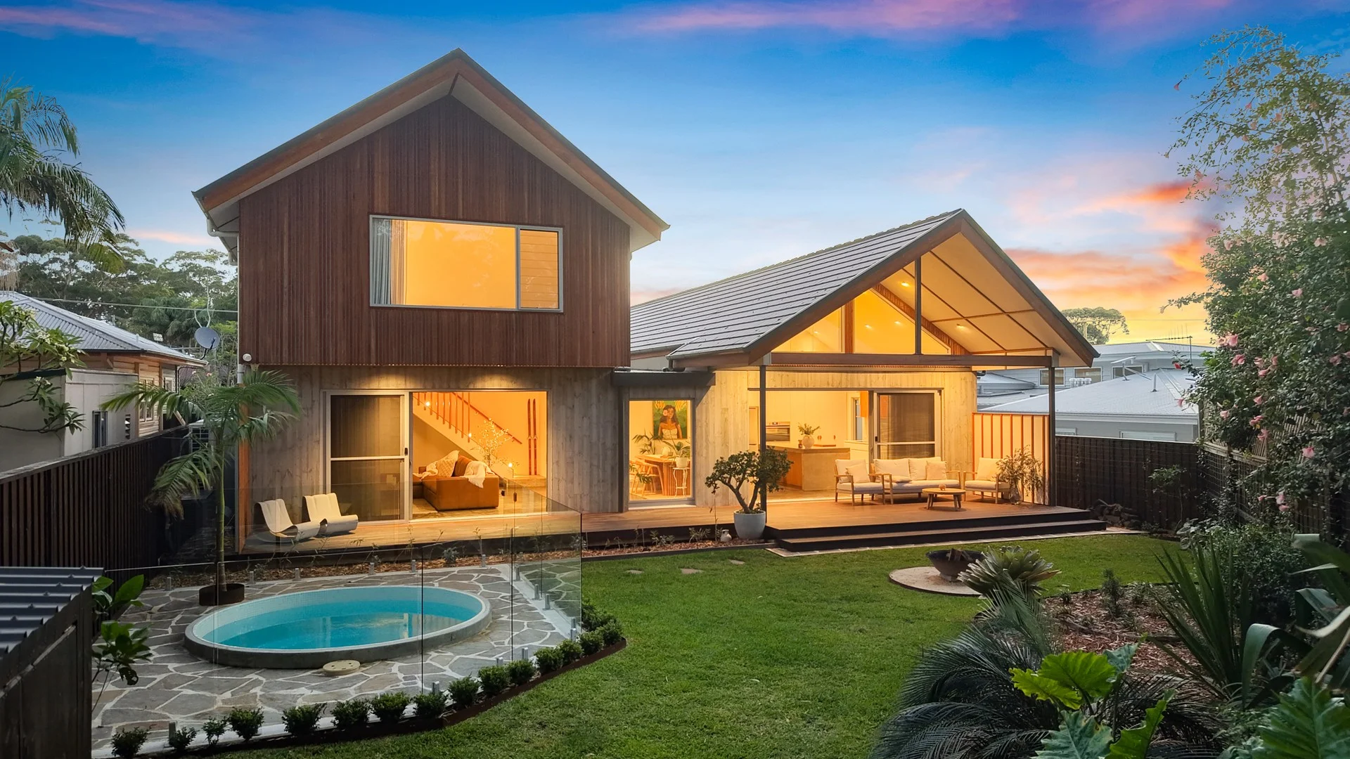 2 Patstone Street, Bateau Bay NSW 2261