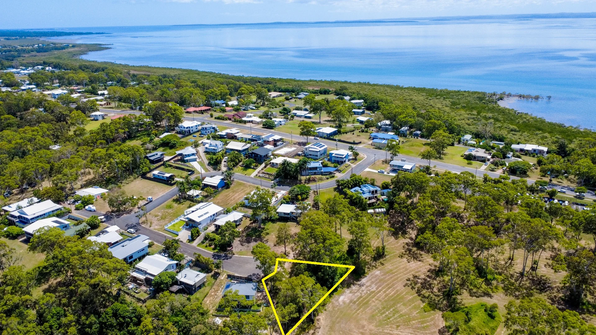 Additional image 3 of 2 Susan Close, River Heads QLD 4655