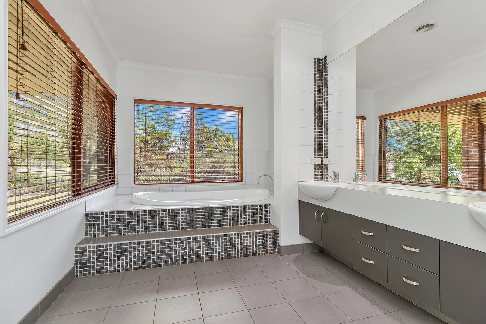 Additional image 9 of 22 Hollara Drive, Moama NSW 2731