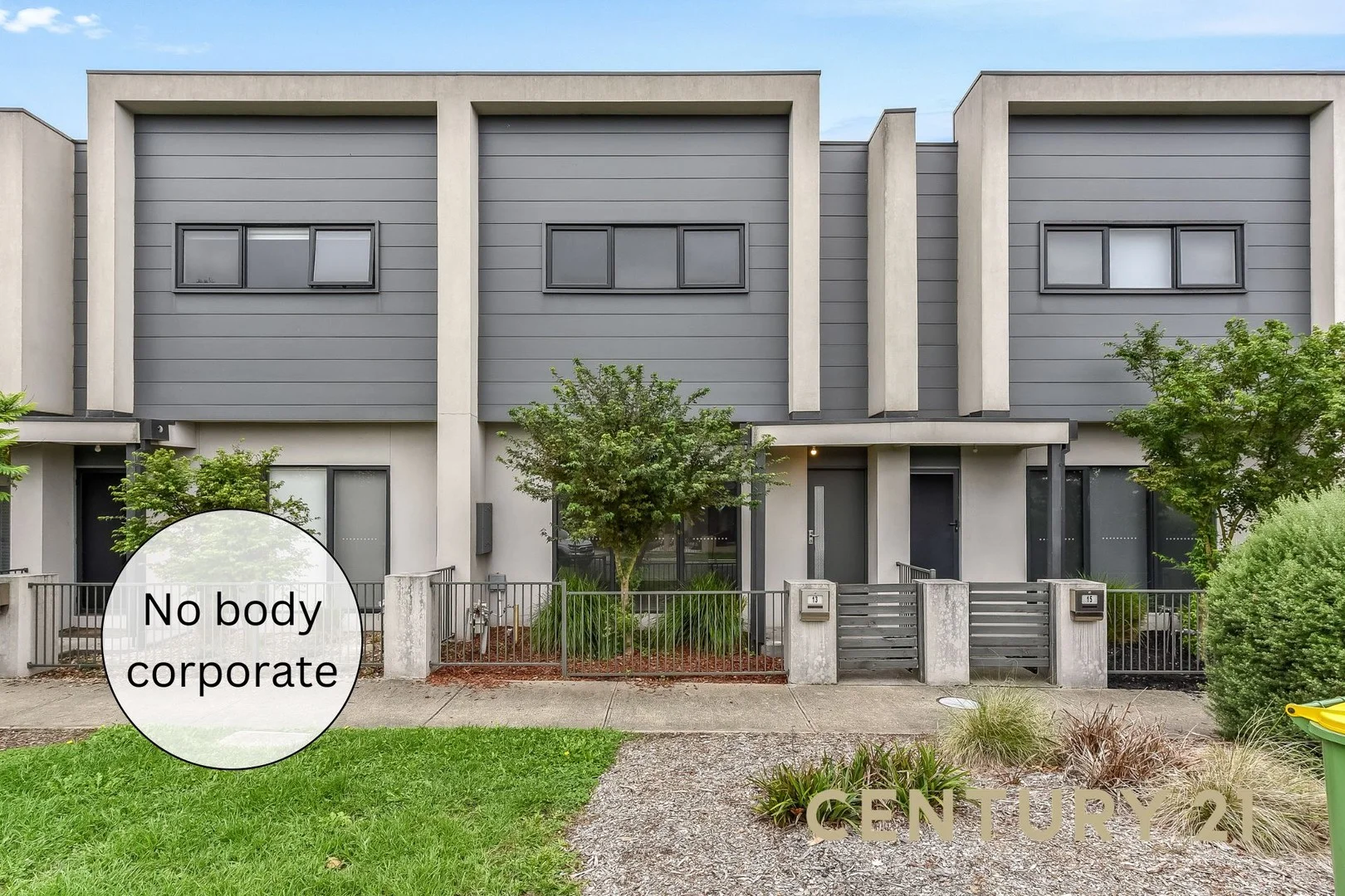 13 Woodbine Street, Pakenham VIC 3810