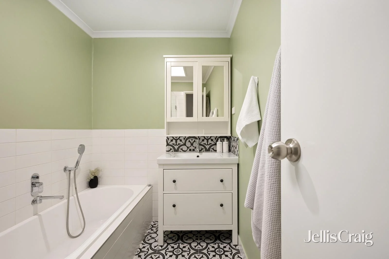 Additional image 8 of 8/258 Dorset Road, Croydon VIC 3136