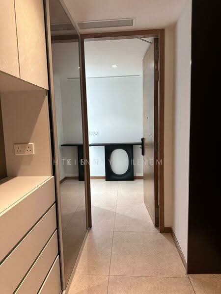 21 Marina Way photo 2