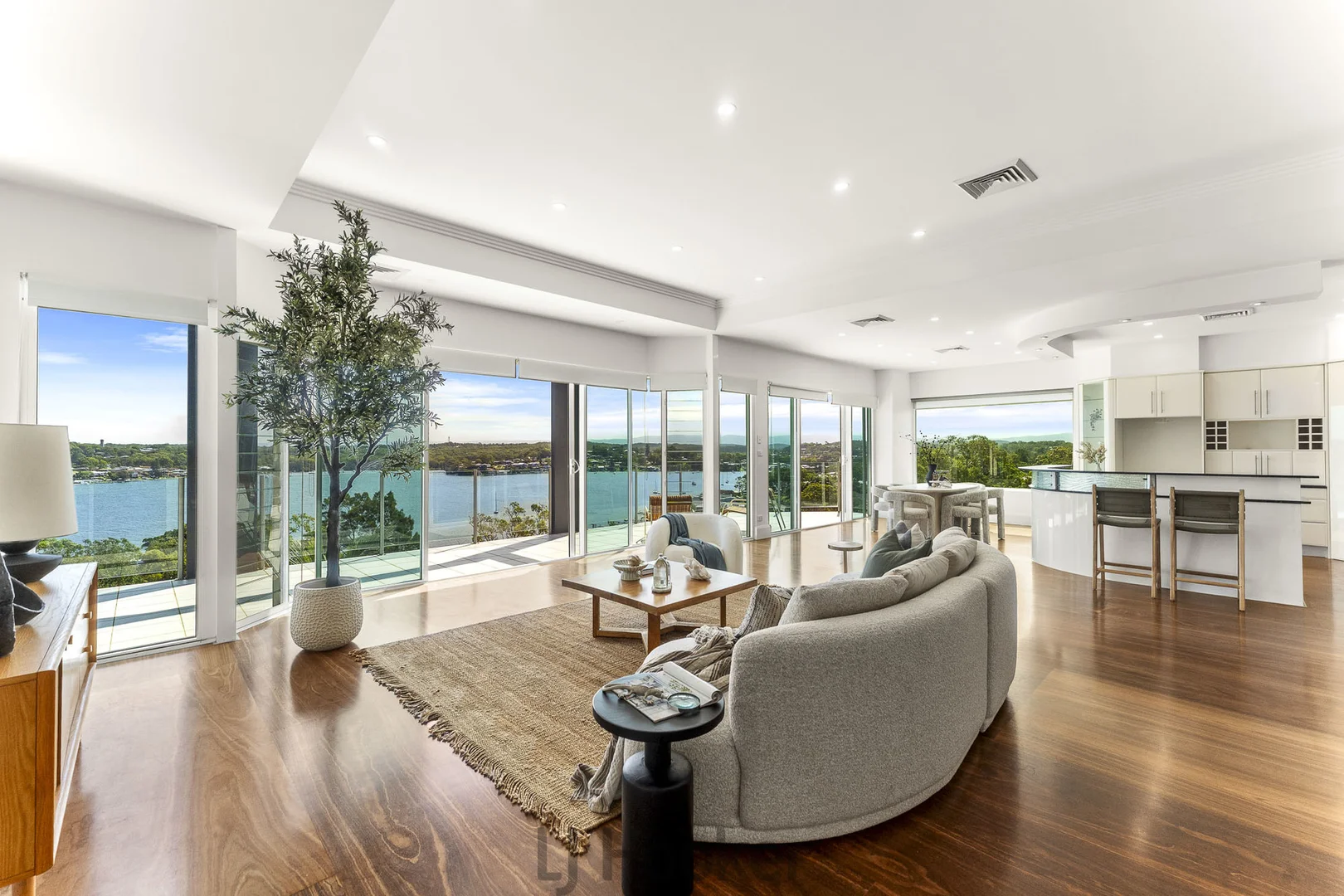 Additional image 5 of 76 Sunlight Parade, Fishing Point NSW 2283