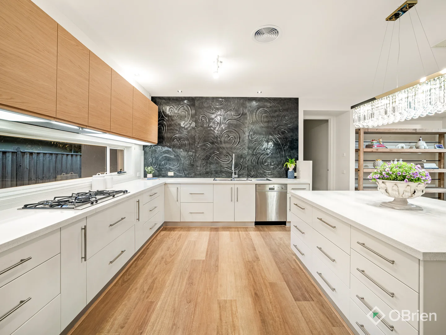 Additional image 3 of 16 Leichhardt Court, Sandhurst VIC 3977