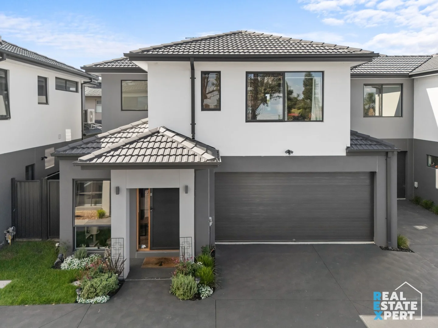 8 Success Place, Hampton Park VIC 3976