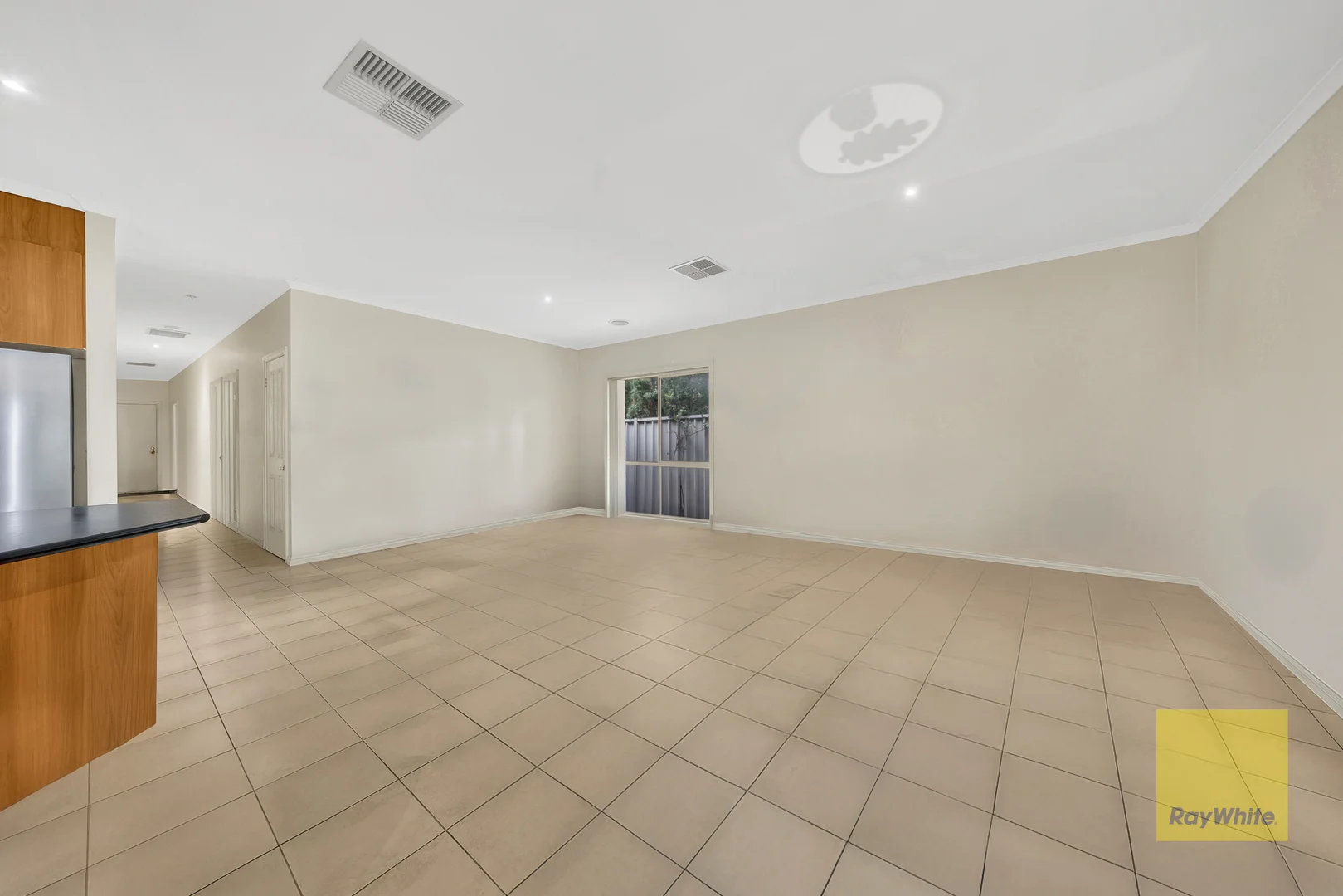 Additional image 11 of 29 Holmes Way, Caroline Springs VIC 3023