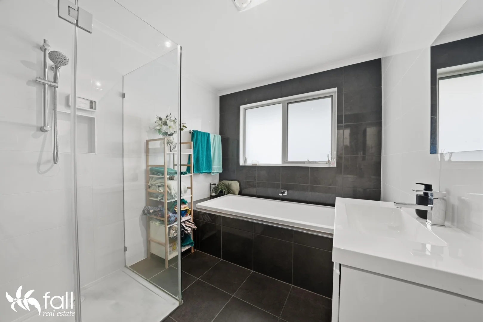 Additional image 14 of 2/2 Karloo Court, Chigwell TAS 7011