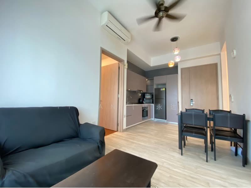 6 Gateway Drive photo 3