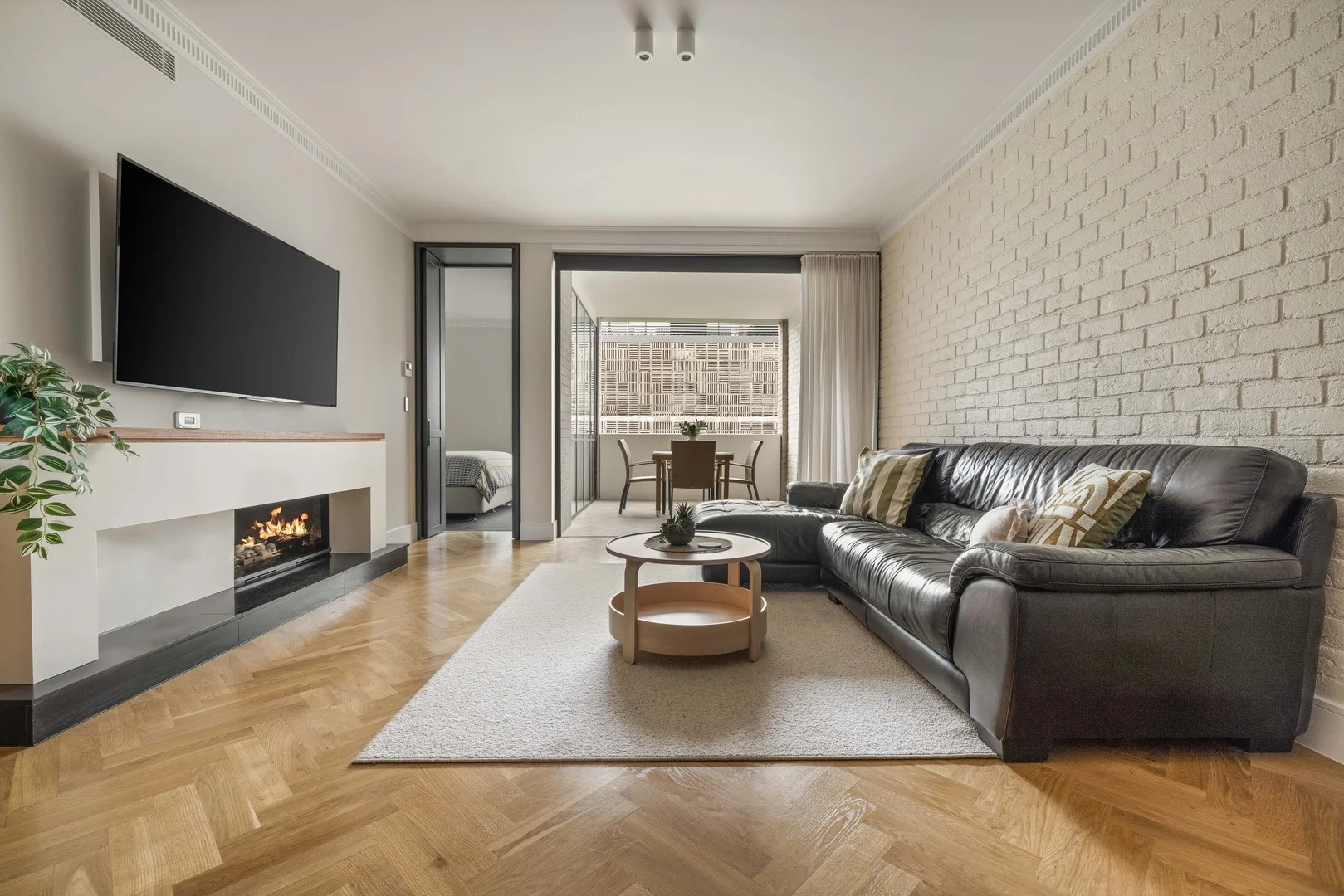 305/17 Danks Street, Waterloo NSW 2017
