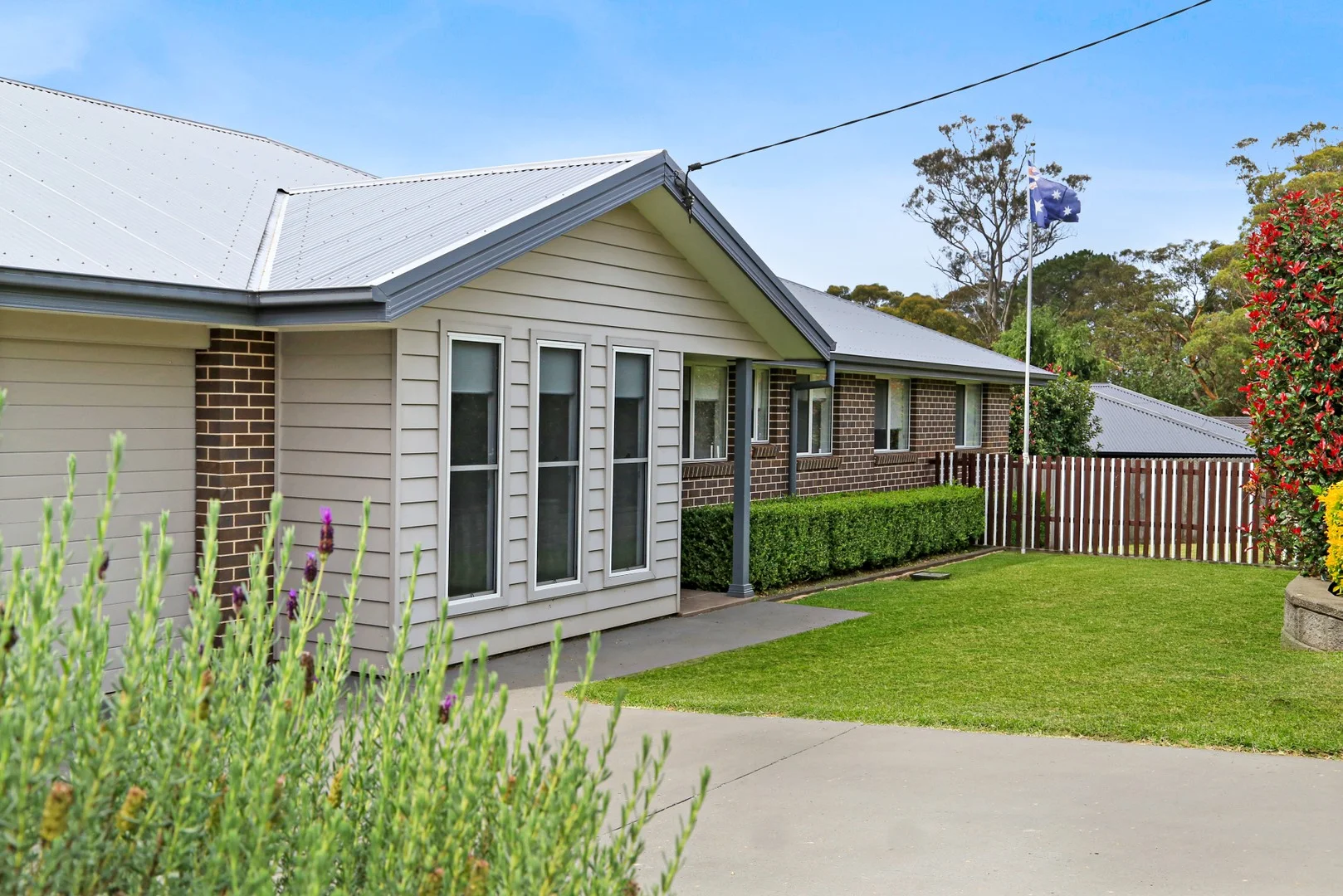 6 Wattle Street, Colo Vale NSW 2575