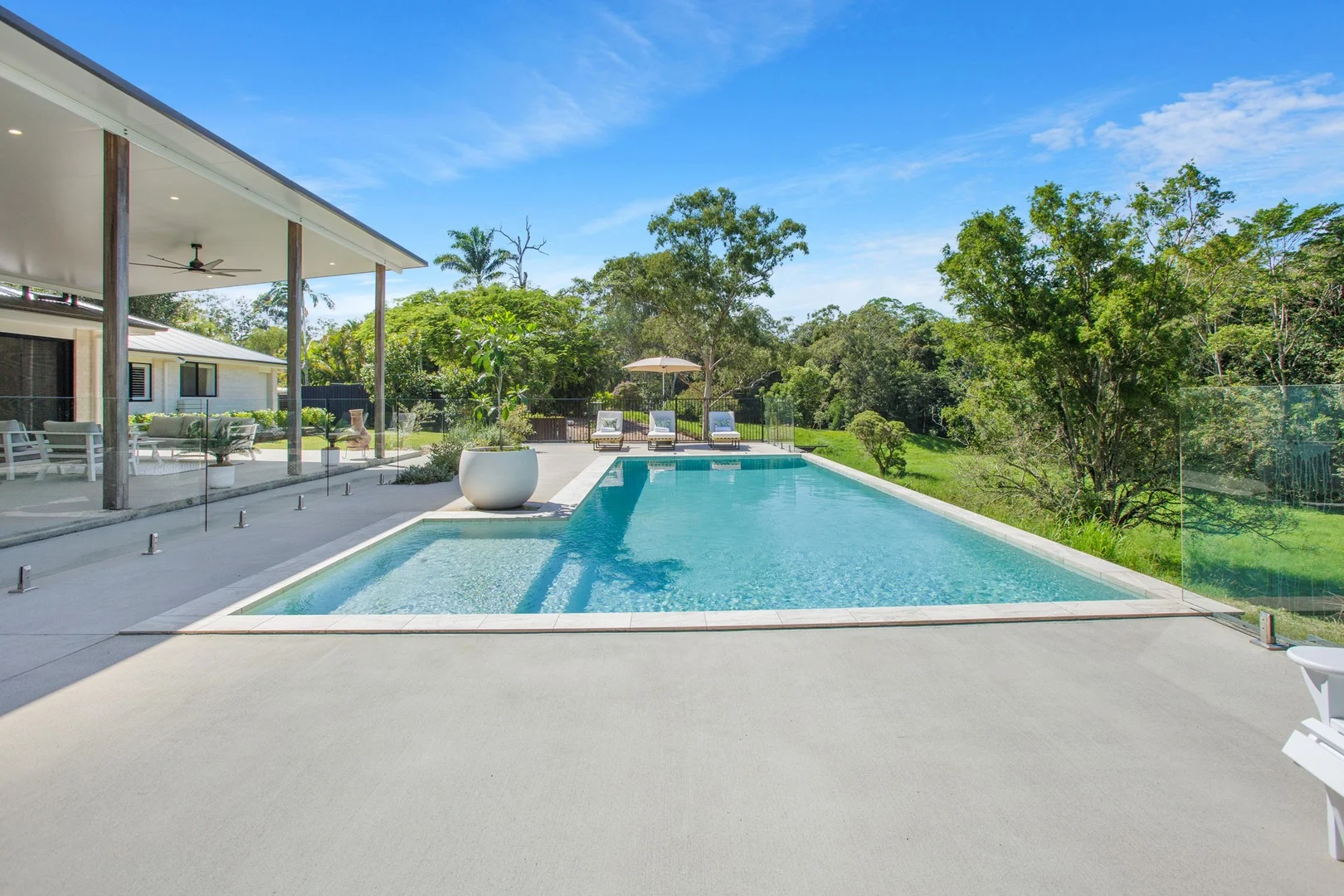 61 Mooloolah Meadows Drive, Mooloolah Valley QLD 4553