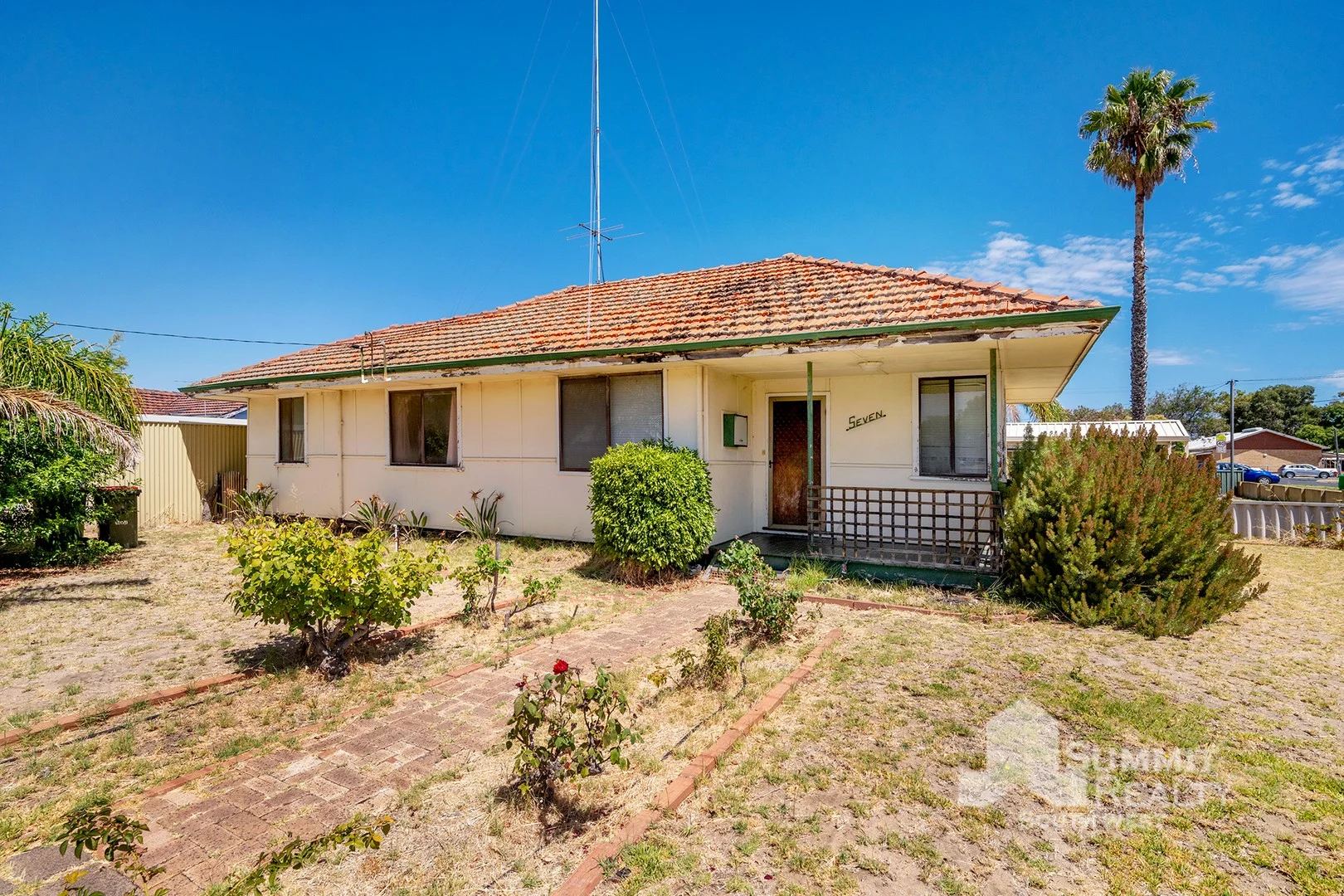7 Bright Street, Carey Park WA 6230