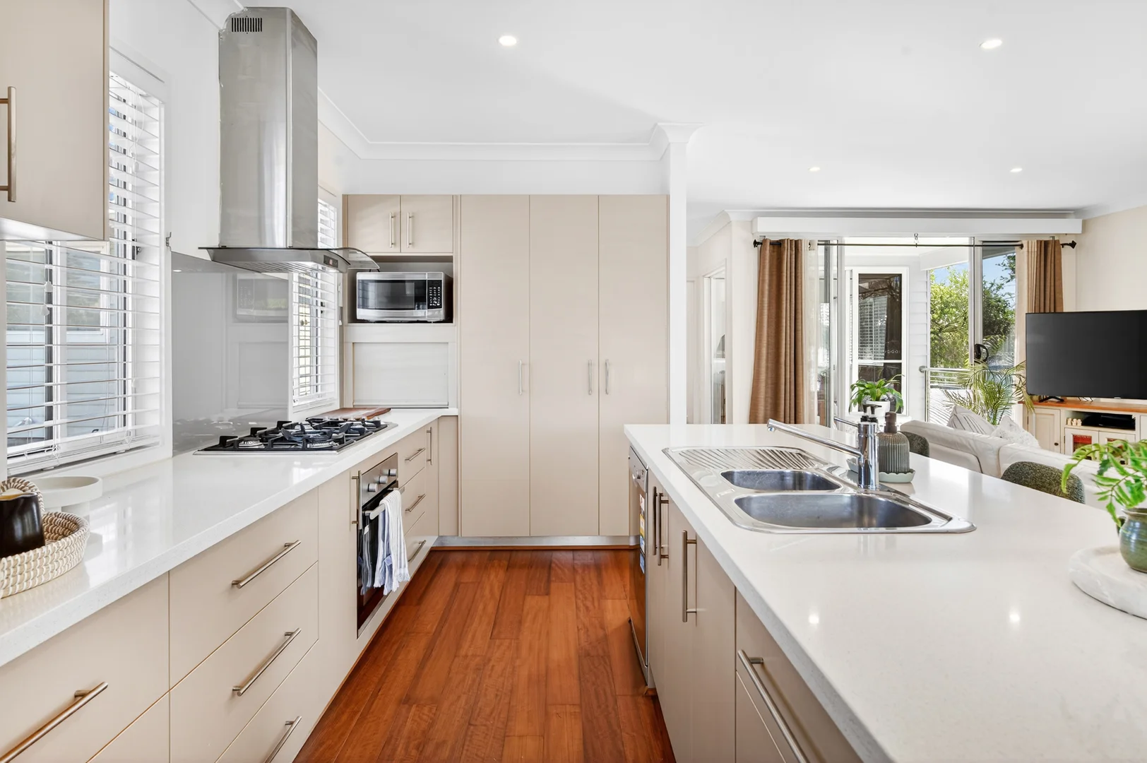 Additional image 28 of 1/18 Twelfth Avenue, Palm Beach QLD 4221
