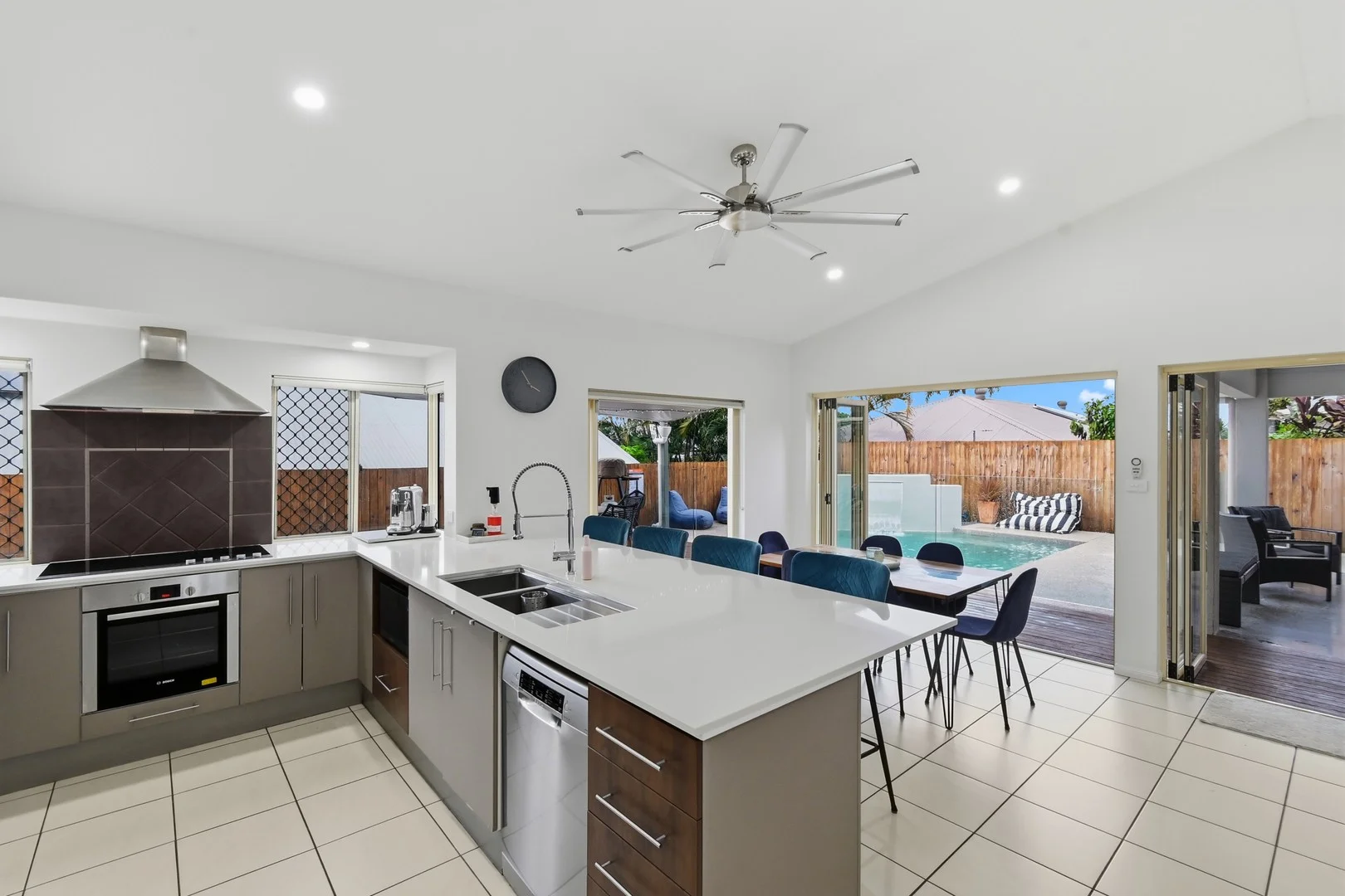 7 RED GUM CLOSE, Mount Sheridan QLD 4868