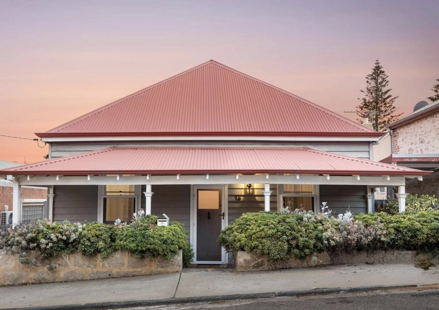 16 Staples Street, North Fremantle WA 6159