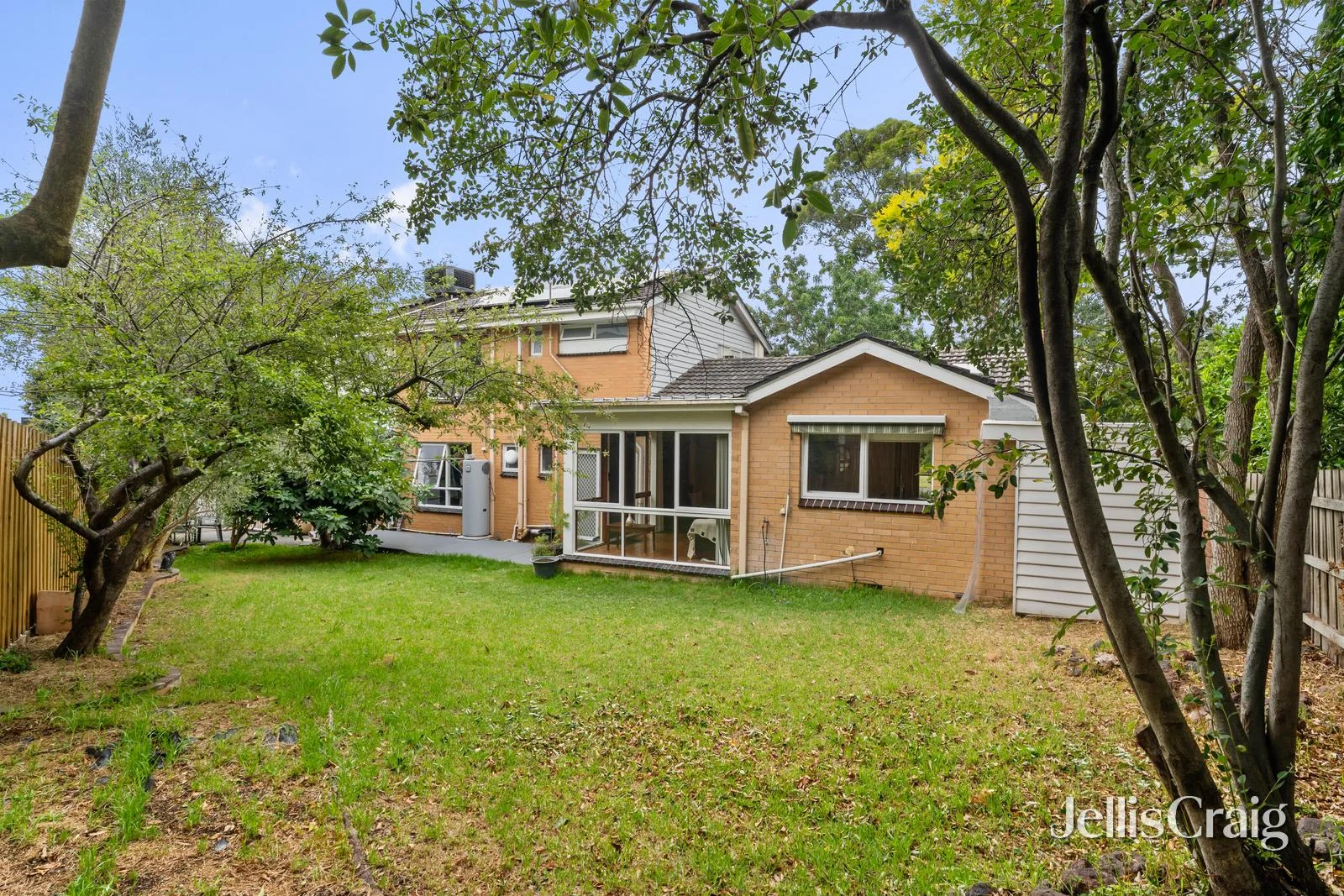 Additional image 10 of 6 Golden Court, Doncaster VIC 3108